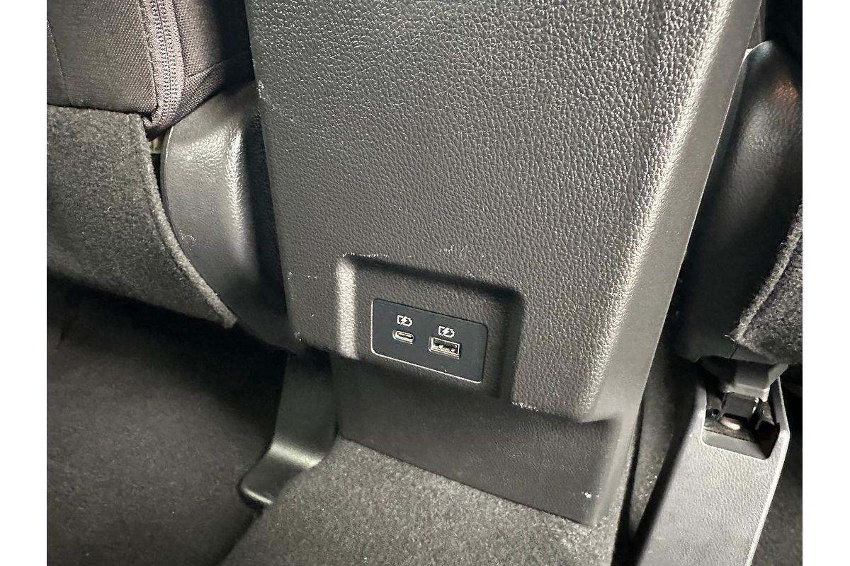 2023 Mitsubishi Eclipse Cross LS YB