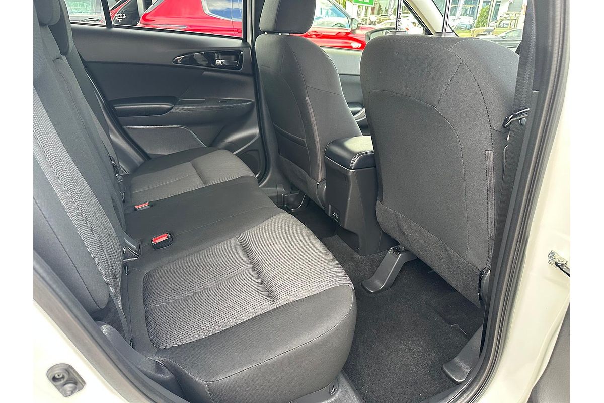 2023 Mitsubishi Eclipse Cross LS YB