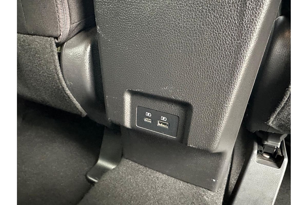 2023 Mitsubishi Eclipse Cross LS YB