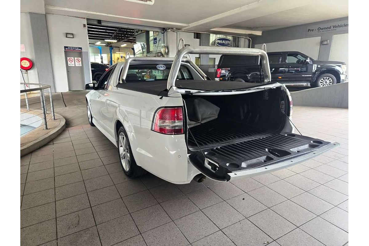UTE VF II SV6 3.6L V6 MULTI POINT F/INJ 6 SP MANUAL UTILITY 