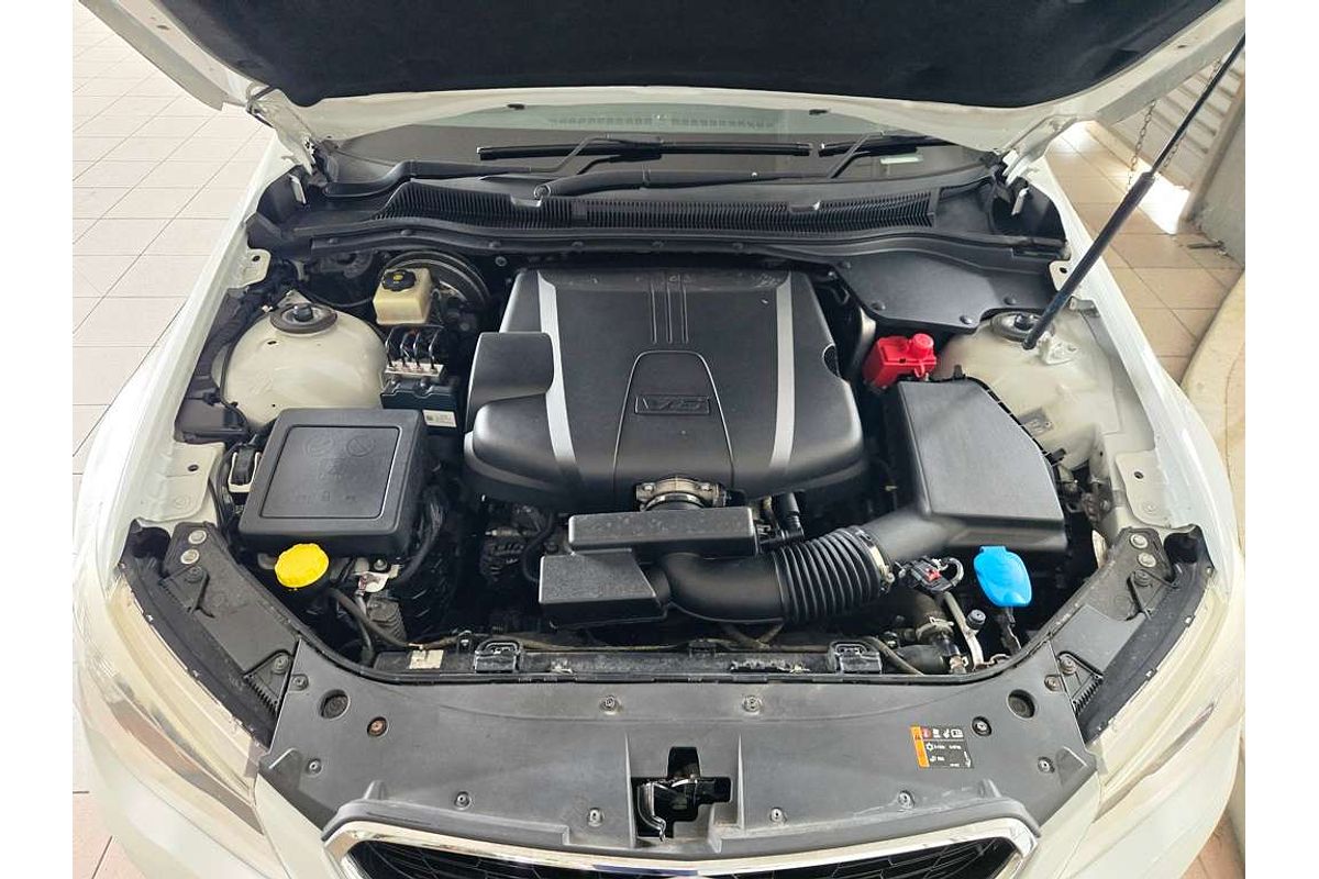 UTE VF II SV6 3.6L V6 MULTI POINT F/INJ 6 SP MANUAL UTILITY 