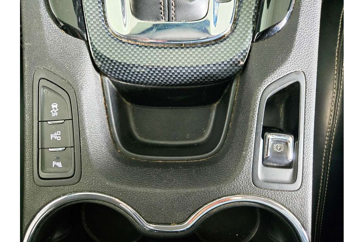 UTE VF II SV6 3.6L V6 MULTI POINT F/INJ 6 SP MANUAL UTILITY 