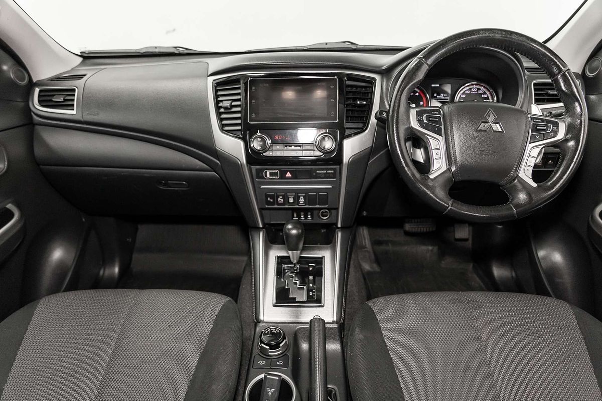 2020 Mitsubishi Triton GLS MR 4X4