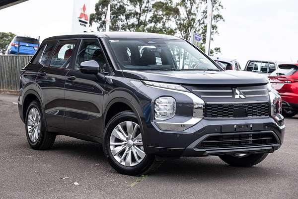 2025 Mitsubishi Outlander ES ZM