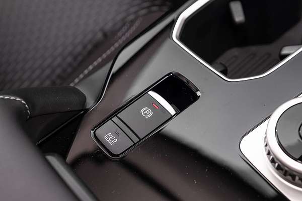 2025 Mitsubishi Outlander ES ZM