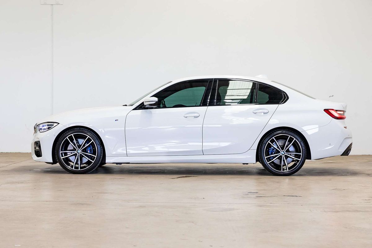 2022 BMW 3 Series 320i M Sport G20