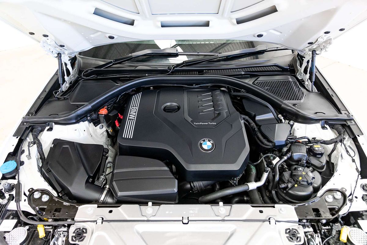 2022 BMW 3 Series 320i M Sport G20