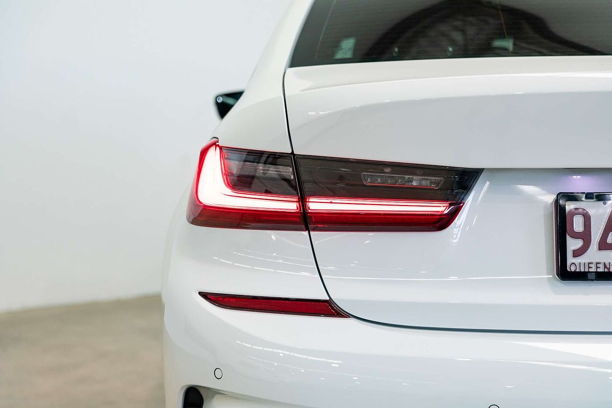 2022 BMW 3 Series 320i M Sport G20