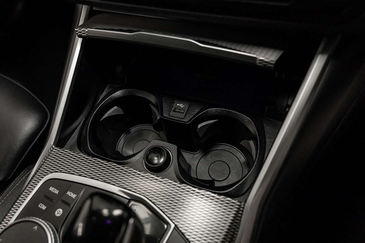 2022 BMW 3 Series 320i M Sport G20