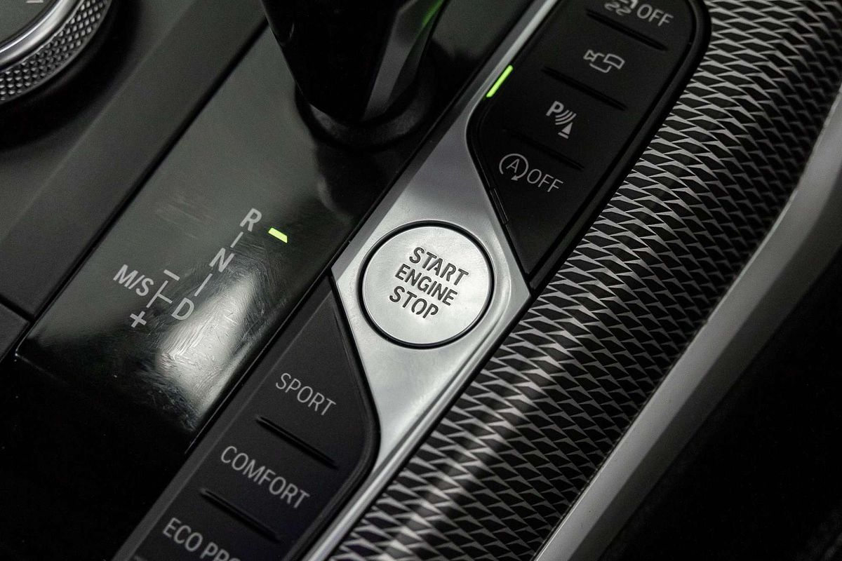2022 BMW 3 Series 320i M Sport G20