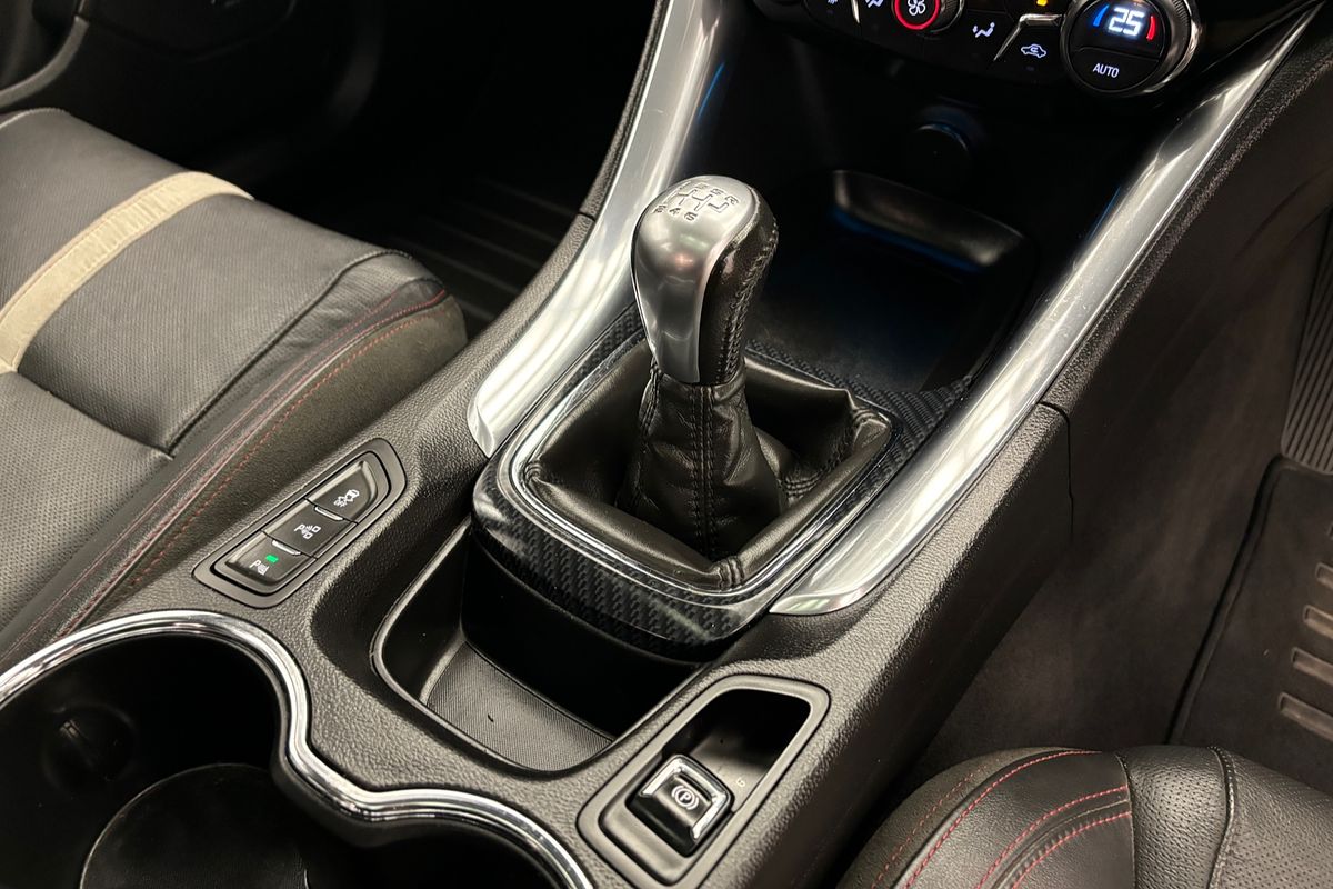 2014 HOLDEN COMMODORE SS-V REDLINE 6 SP MANUAL 4D SEDAN V8