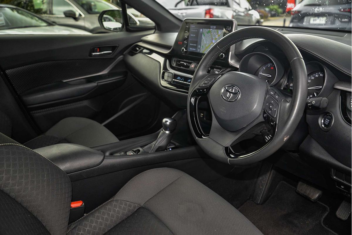 2023 Toyota C-HR GXL NGX10R