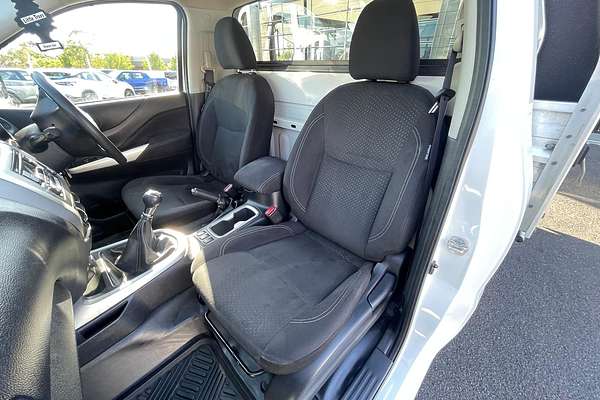 2017 Nissan Navara RX D23 Series 2 Rear Wheel Drive