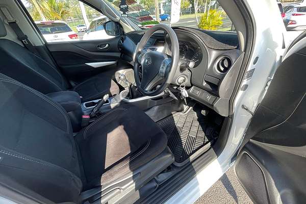 2017 Nissan Navara RX D23 Series 2 Rear Wheel Drive