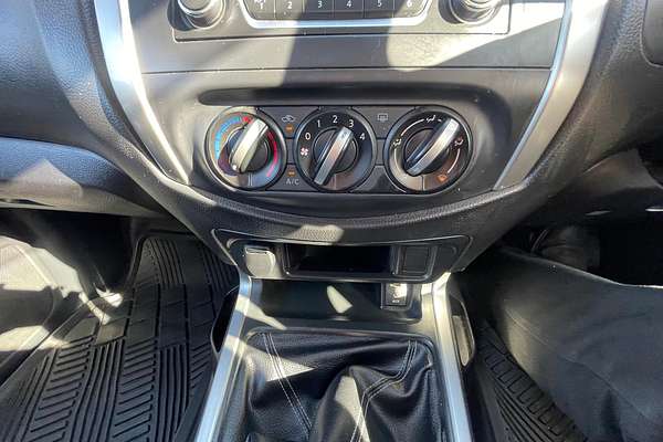 2017 Nissan Navara RX D23 Series 2 Rear Wheel Drive