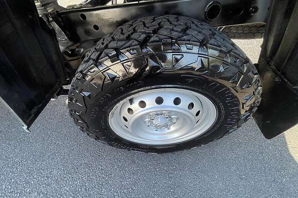 2017 Nissan Navara RX D23 Series 2 Rear Wheel Drive