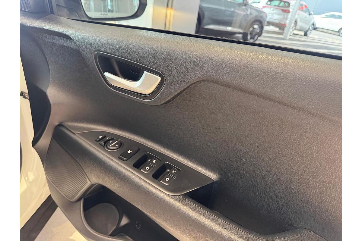 2022 Kia Stonic Sport YB