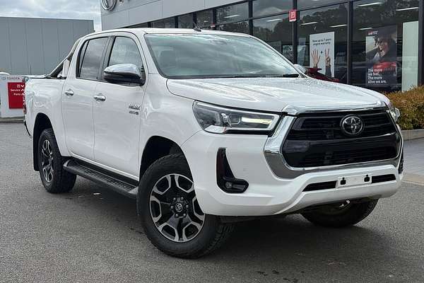 2020 Toyota Hilux SR5 GUN126R 4X4