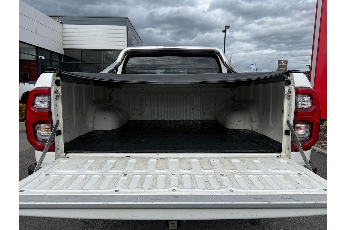 2020 Toyota Hilux SR5 GUN126R 4X4