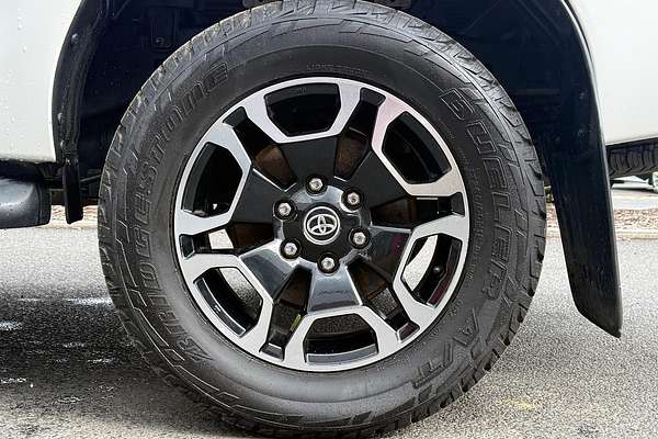 2020 Toyota Hilux SR5 GUN126R 4X4