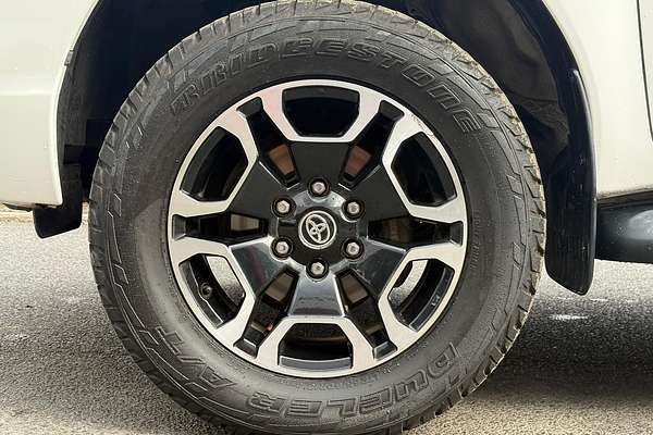 2020 Toyota Hilux SR5 GUN126R 4X4