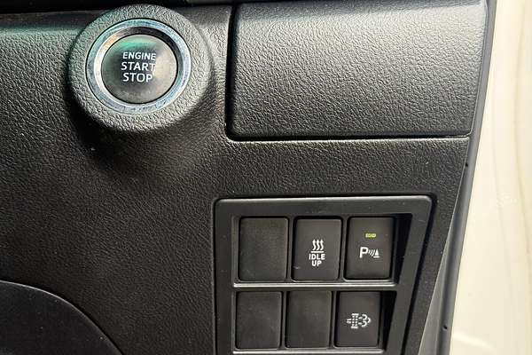 2020 Toyota Hilux SR5 GUN126R 4X4