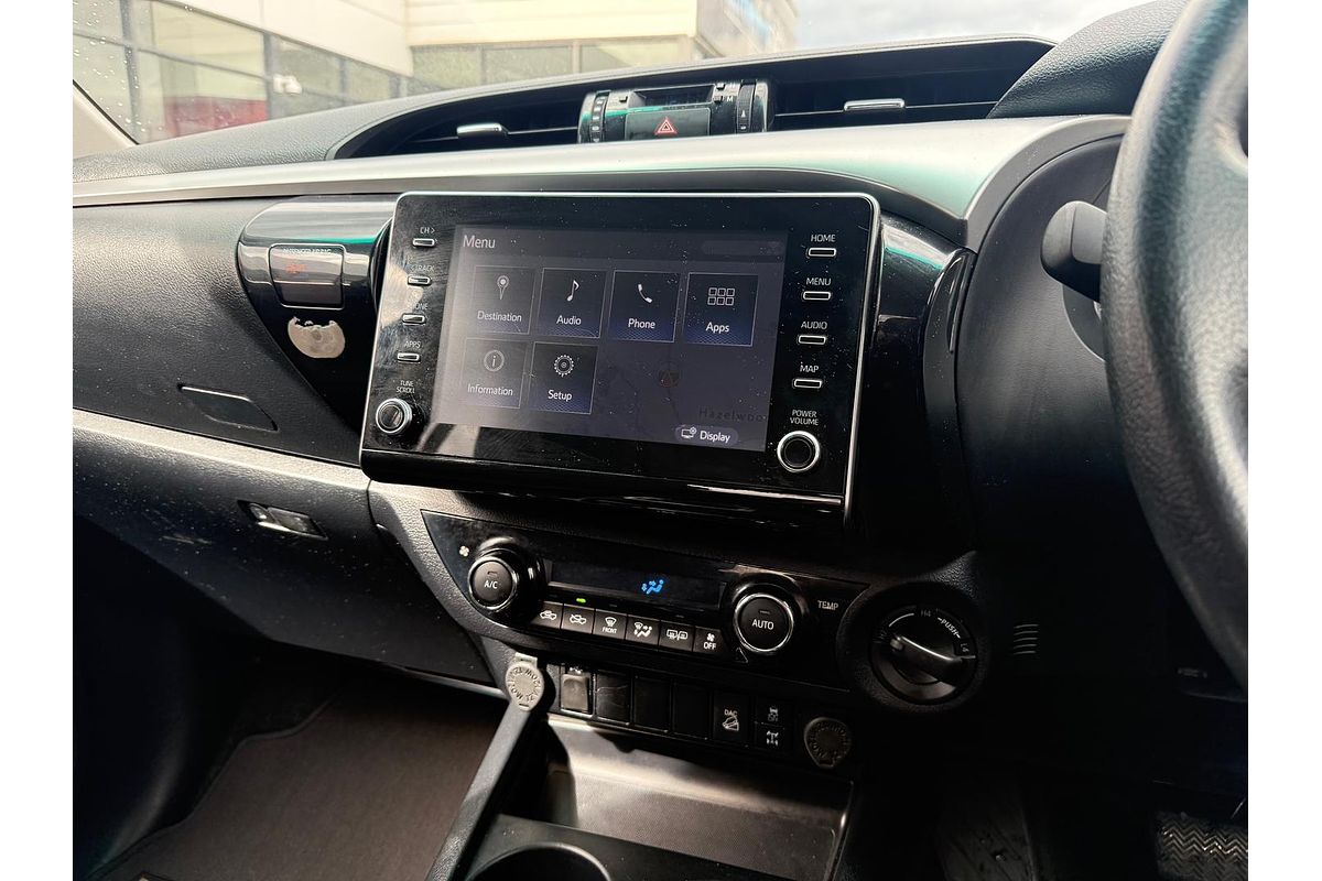 2020 Toyota Hilux SR5 GUN126R 4X4