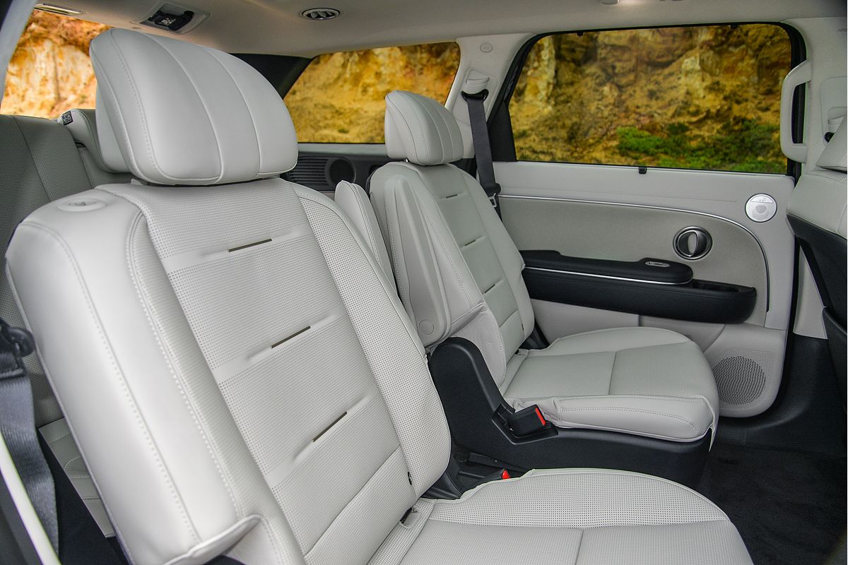 2025 Hyundai Palisade Calligraphy LX3.V1