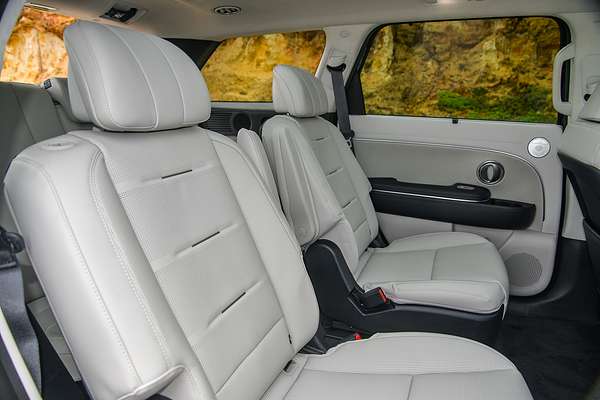 2025 Hyundai Palisade Calligraphy LX3.V1