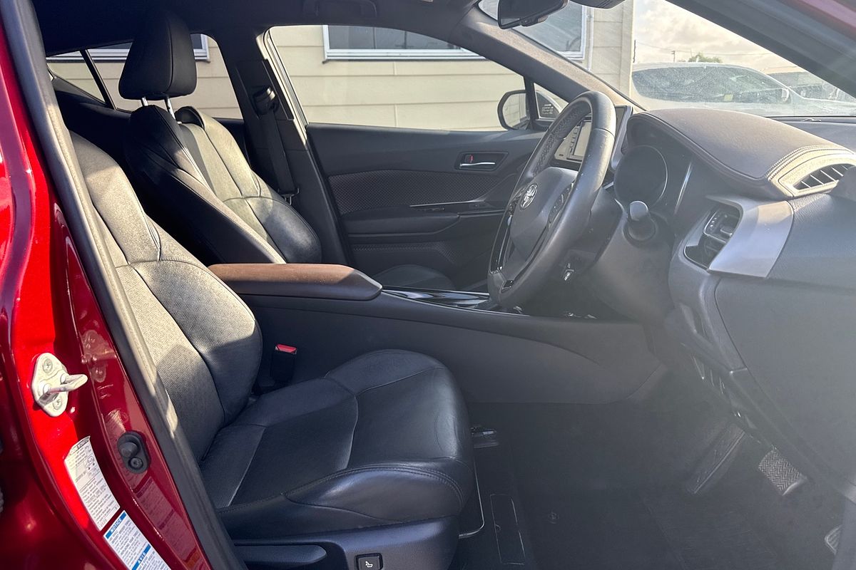 2017 Toyota C-HR Koba NGX50R