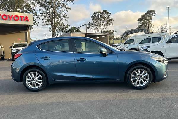 2018 Mazda 3 MAZDA3 MAXX SPORT 300KAH5M
