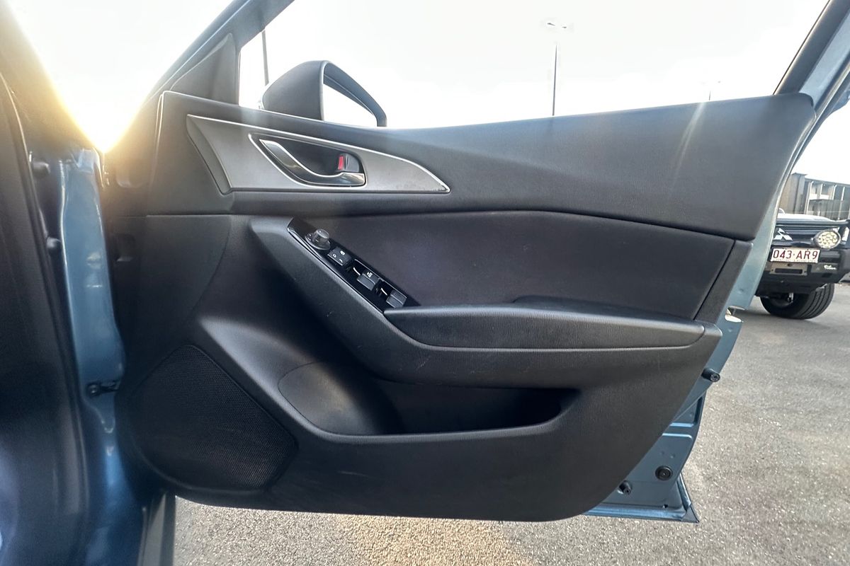 2018 Mazda 3 MAZDA3 MAXX SPORT 300KAH5M