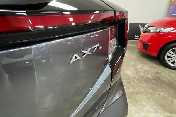 2025 Mahindra XUV3XO AX7L