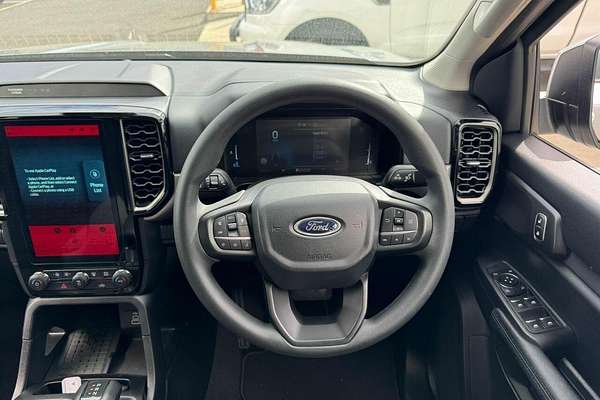 2024 Ford Everest Ambiente 2.0L