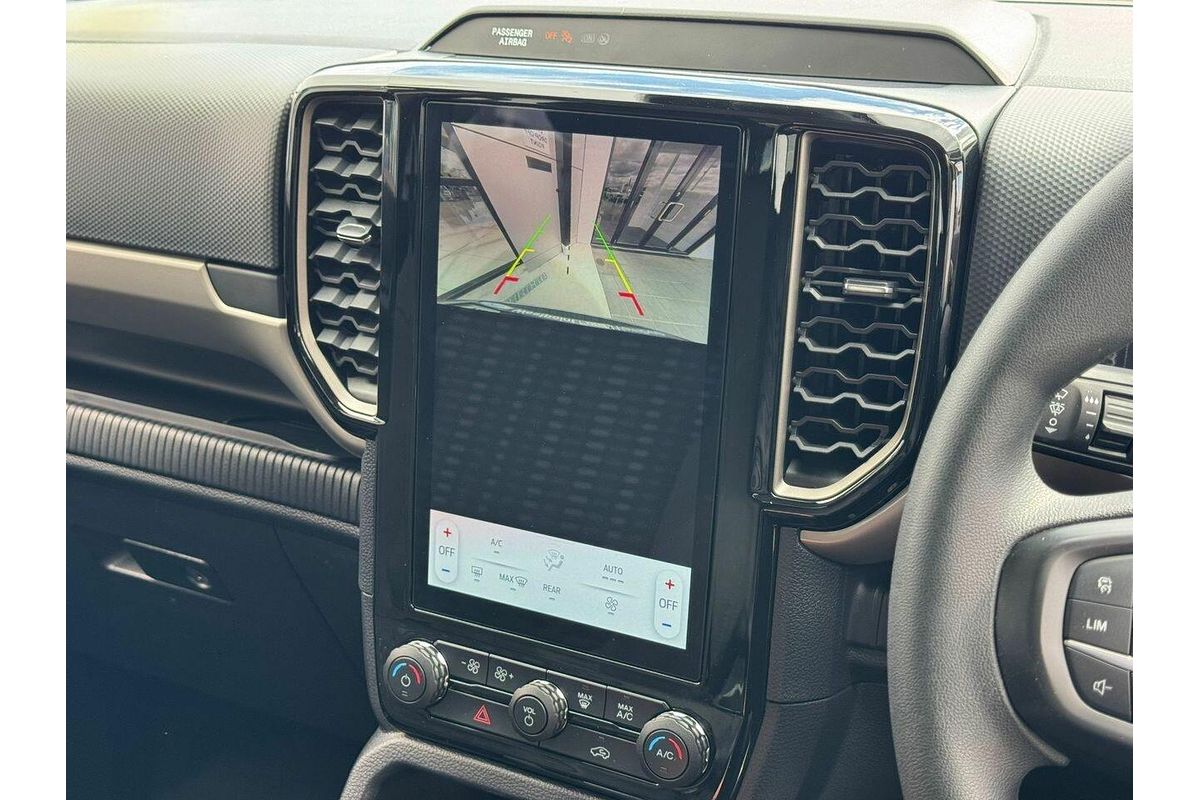 2024 Ford Everest Ambiente 2.0L