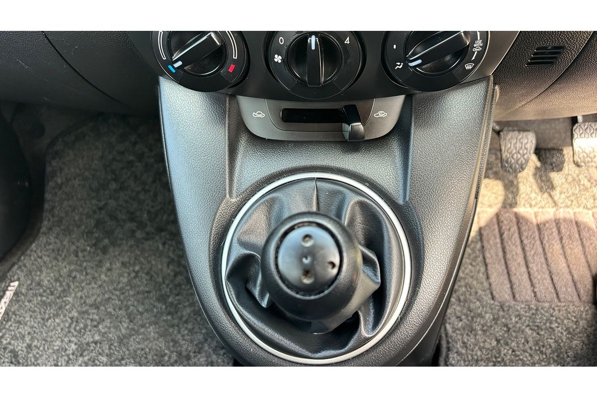 2011 Mazda 2 Neo DE Series 1