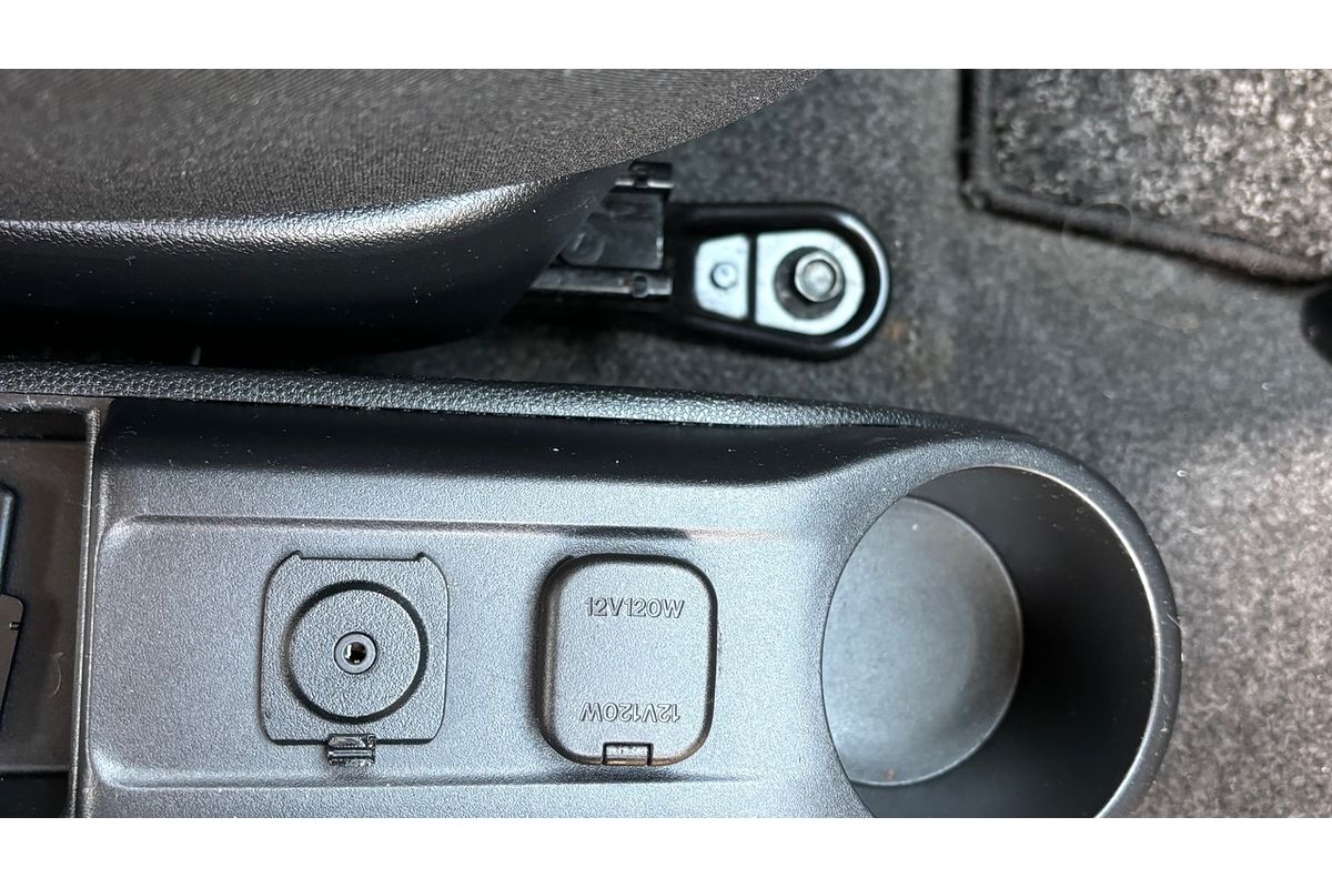 2011 Mazda 2 Neo DE Series 1