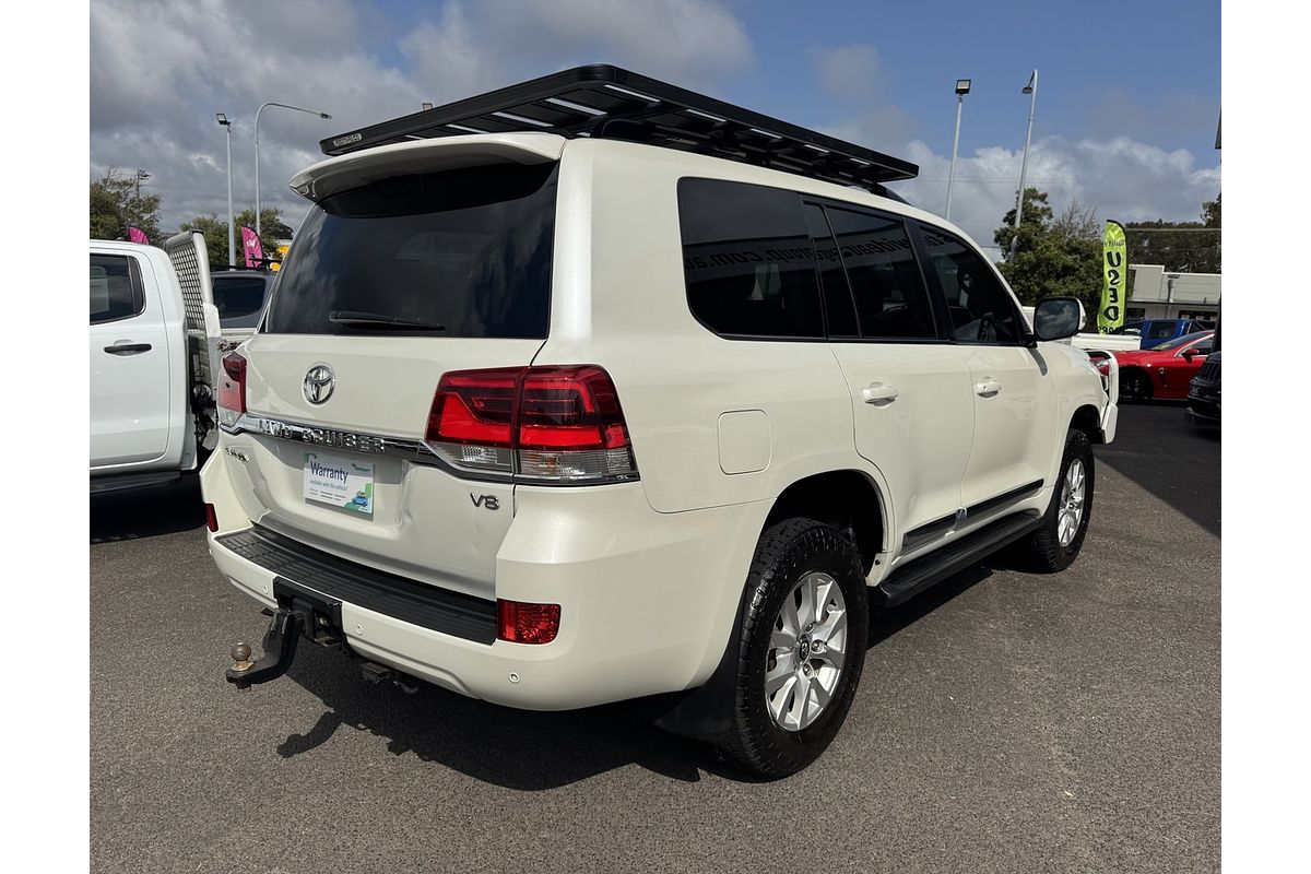 2015 Toyota Landcruiser Sahara VDJ200R