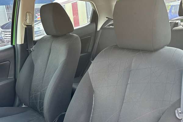 2011 Mazda 2 Neo DE Series 1