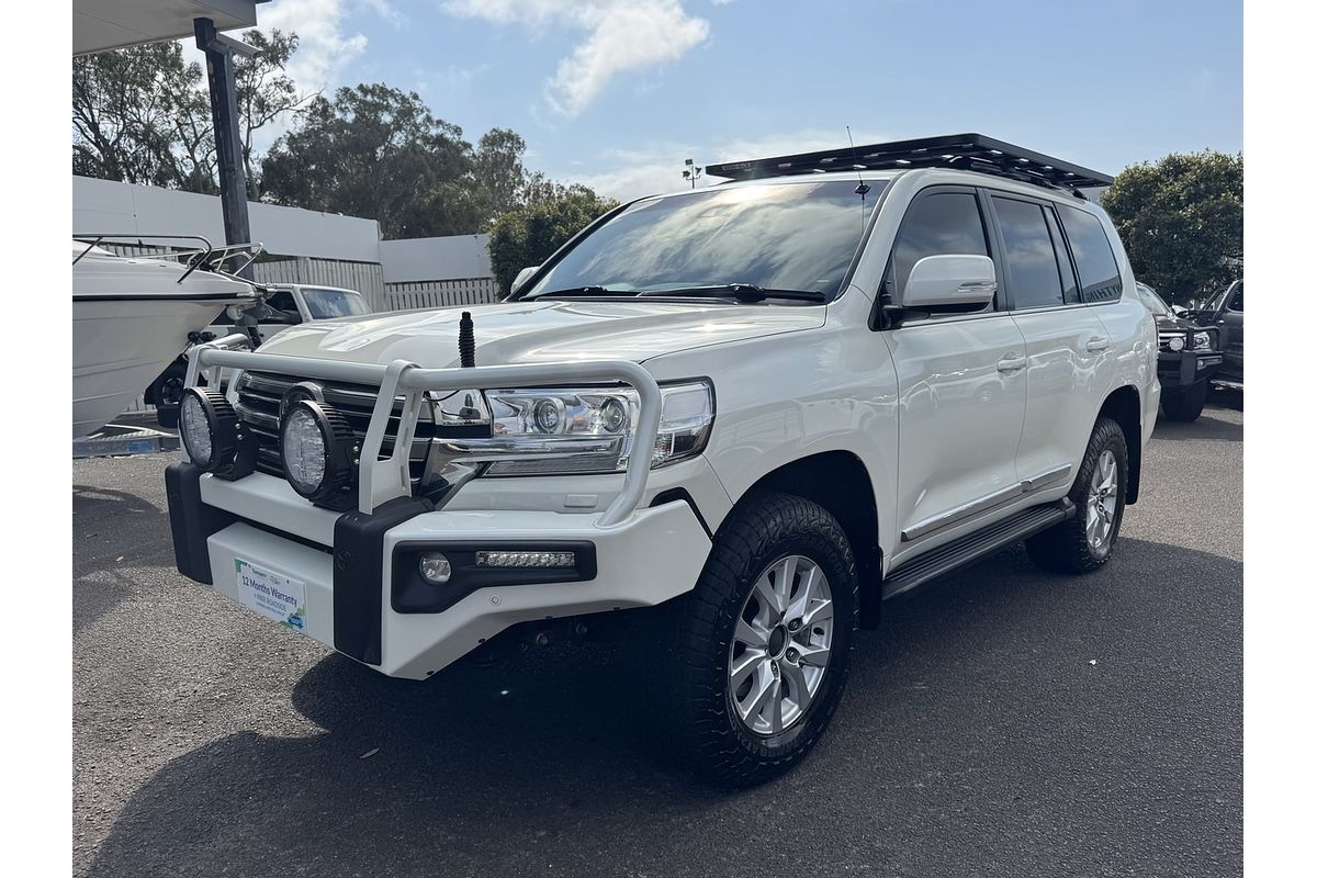 2015 Toyota Landcruiser Sahara VDJ200R