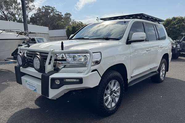 2015 Toyota Landcruiser Sahara VDJ200R