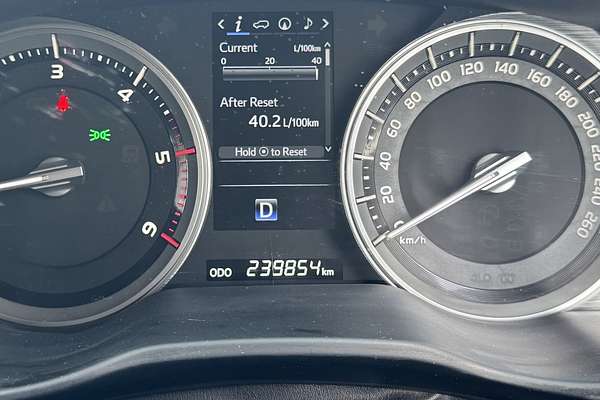 2015 Toyota Landcruiser Sahara VDJ200R