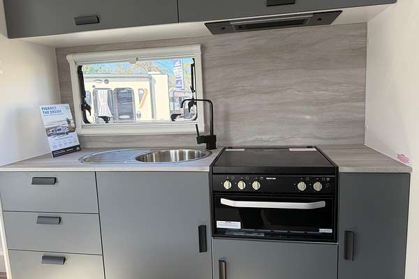 2025 Jayco Starcraft 19.61-2.Bp.Sc-My25