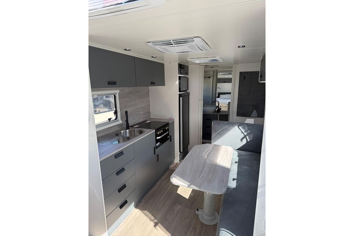 2025 Jayco Starcraft 19.61-2.Bp.Sc-My25