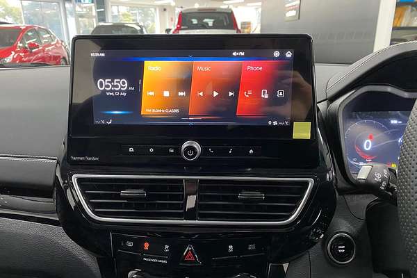 2025 Mahindra XUV3XO AX7L