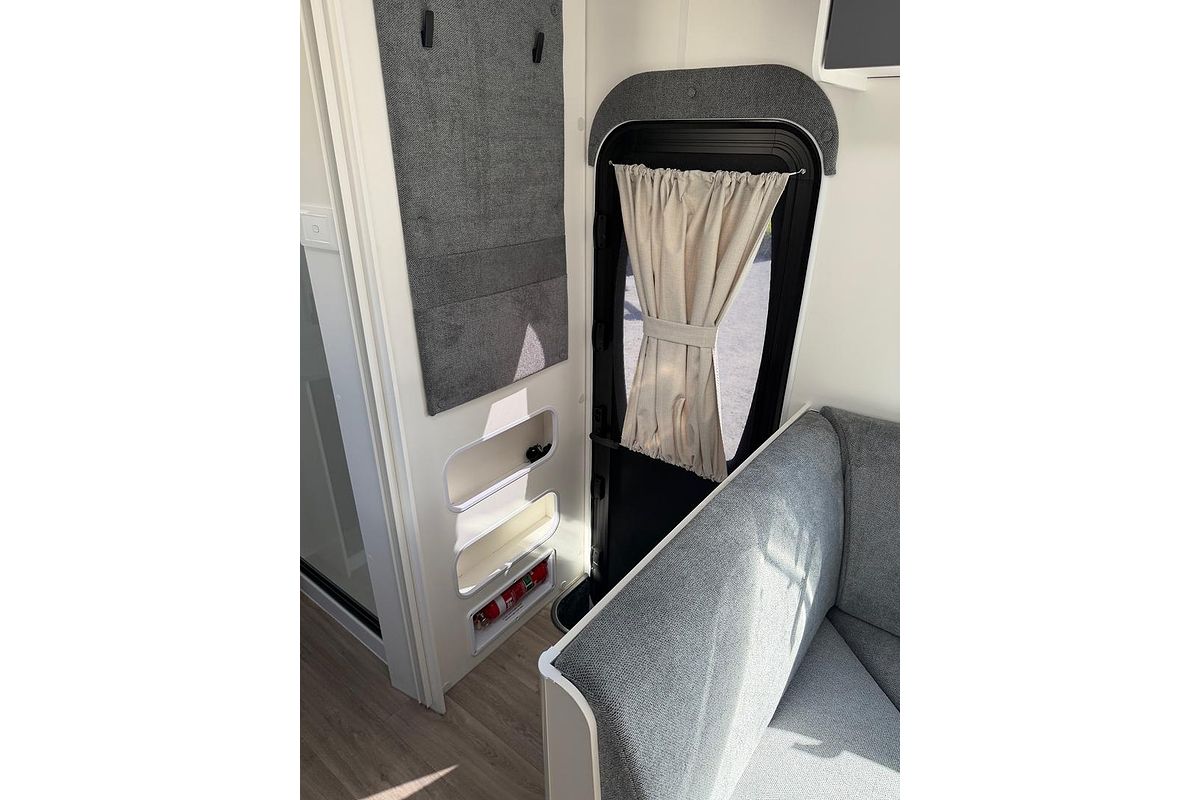 2025 Jayco Starcraft 19.61-2.Bp.Sc-My25