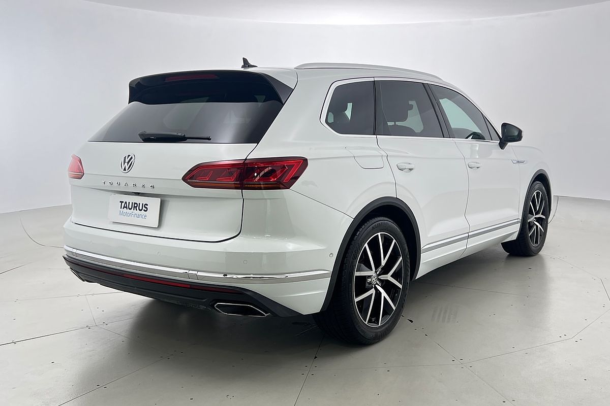 2019 Volkswagen Touareg 190TDI Launch Edition CR