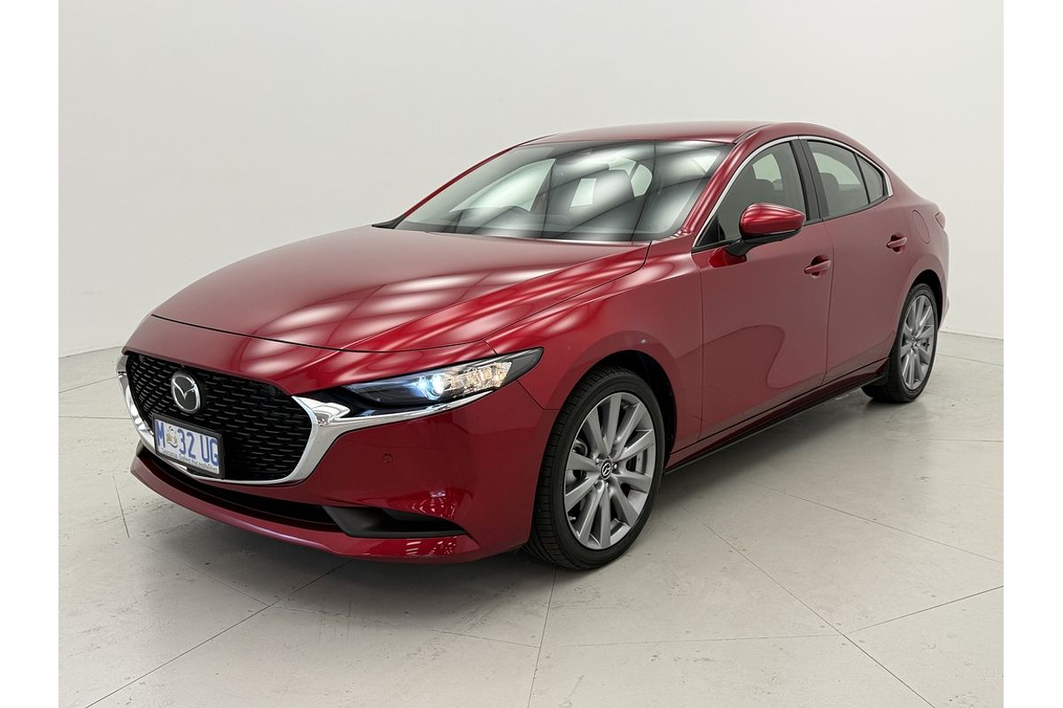 P 6AUTO SEDAN G20E EVOLVE MHEV VISION