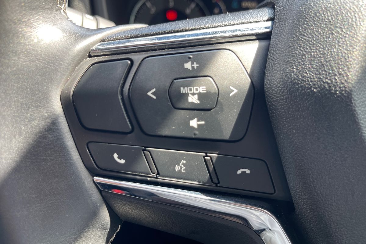 2023 Isuzu MU-X LS-T