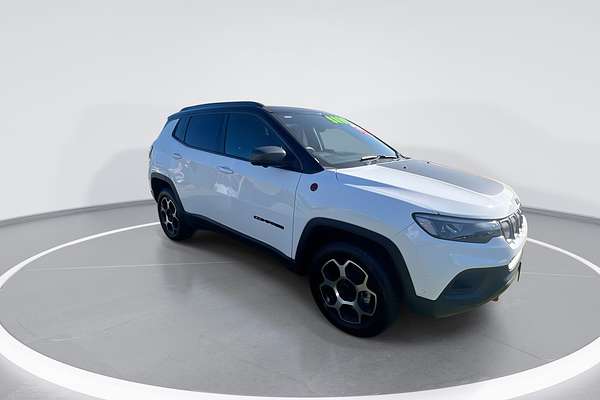 2023 Jeep Compass Trailhawk M6
